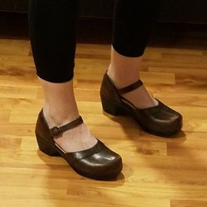 Brown Dansko Mary Jane